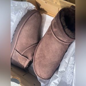 BRAND NEW ULTRA MINI UGGS🫶🫶🫶